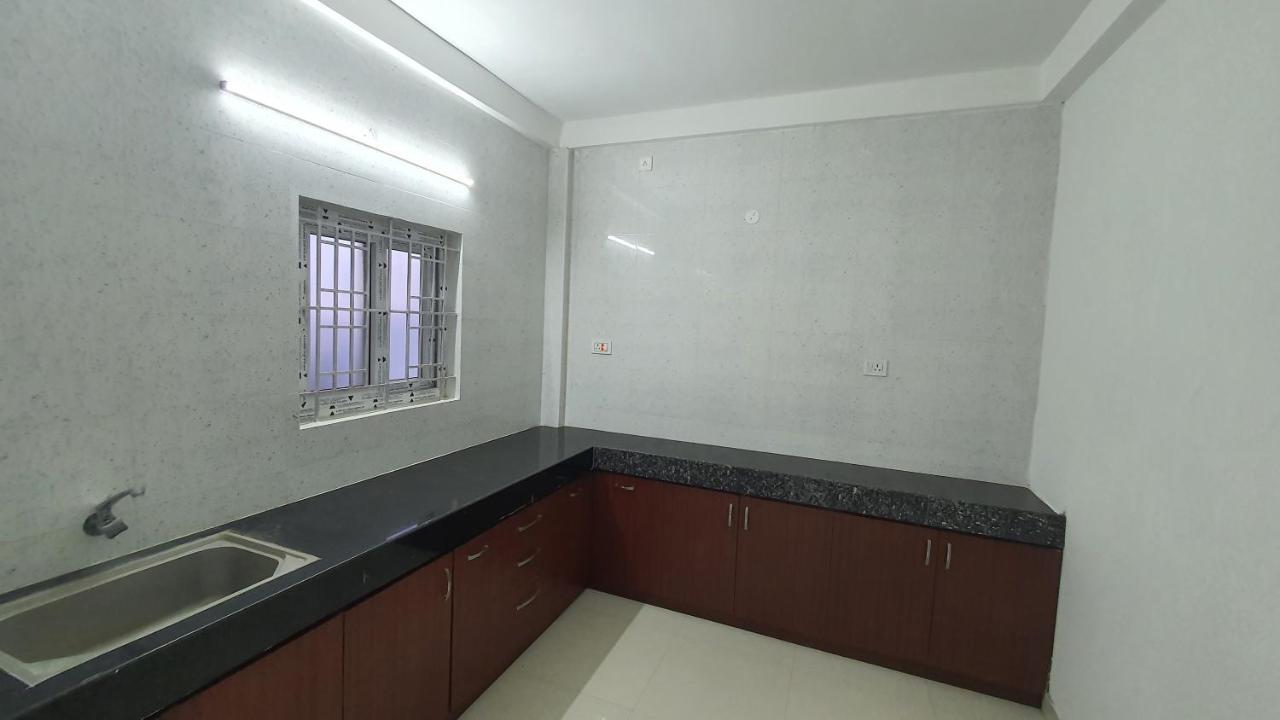 Jr Service Apartment Hotel Coimbatore Buitenkant foto