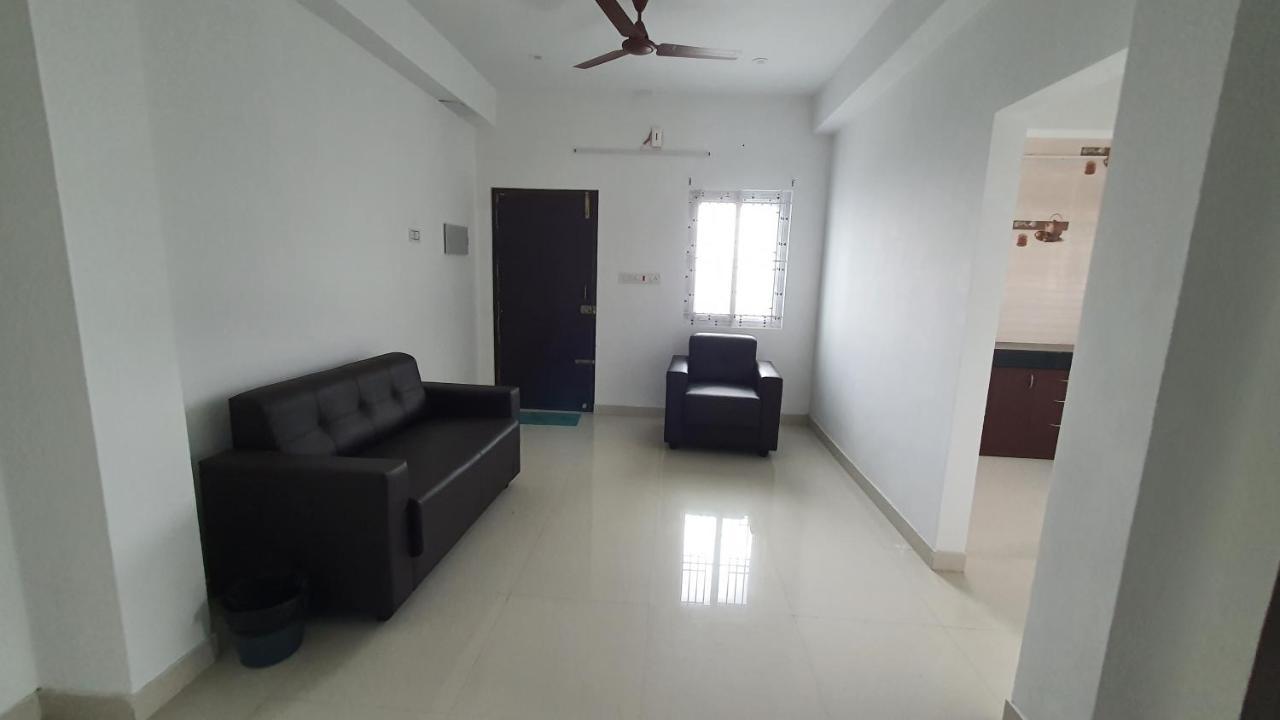 Jr Service Apartment Hotel Coimbatore Buitenkant foto