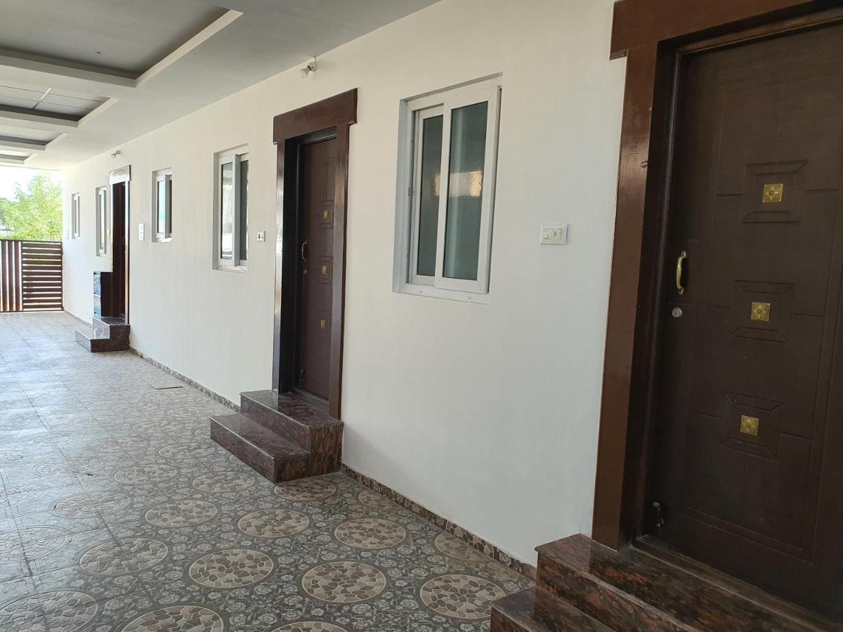Jr Service Apartment Hotel Coimbatore Buitenkant foto